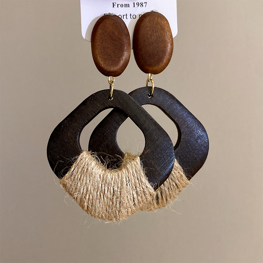 Ethnic Style Hollow Out Square - đánh giá và giá Travel Accessories Dropshipping